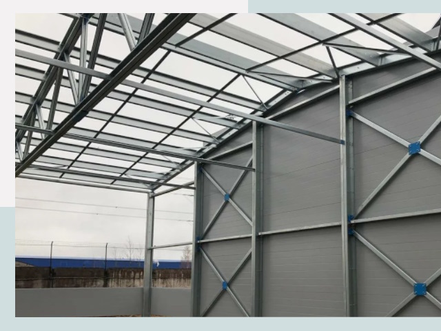 Каркасные ангары от СтальСтрой-Мцн по цене от 608 руб.