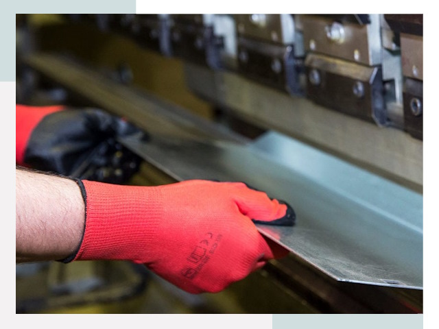 Гибка металла в Мценск от 608 руб. - Надёжно и быстро